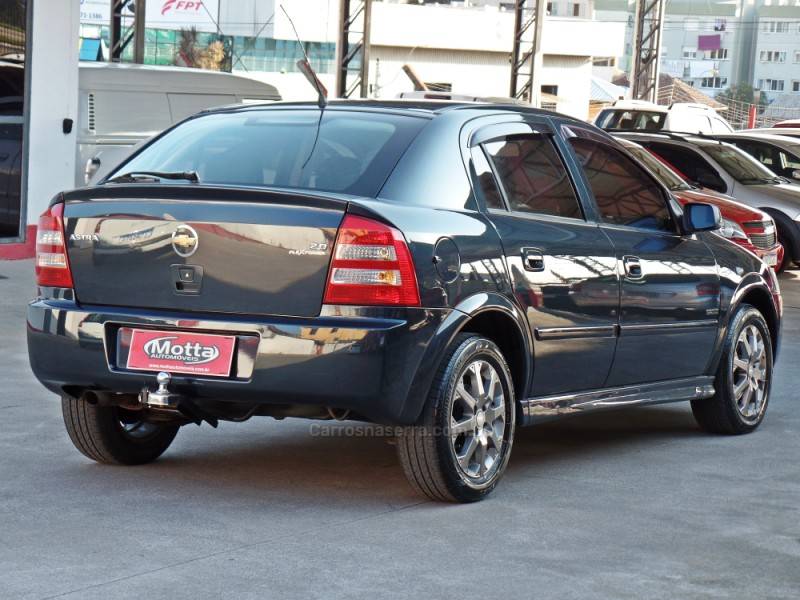 CHEVROLET - ASTRA - 2007/2008 - Azul - R$ 32.800,00