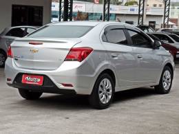 CHEVROLET - PRISMA - 2017/2018 - Prata - R$ 64.800,00