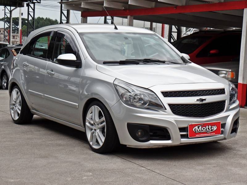 CHEVROLET - AGILE - 2013/2013 - Prata - R$ 38.800,00
