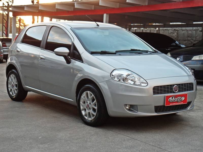 FIAT - PUNTO - 2008/2008 - Prata - R$ 31.800,00