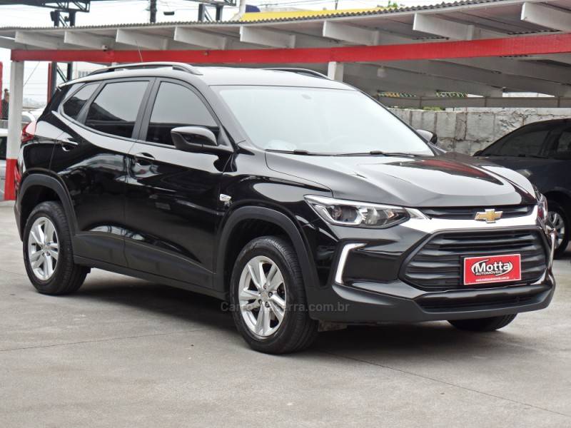 CHEVROLET - TRACKER - 2022/2023 - Preta - R$ 112.800,00