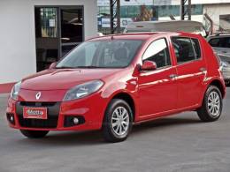 RENAULT - SANDERO - 2013/2014 - Vermelha - R$ 31.800,00