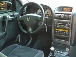 CHEVROLET - ASTRA - 2011/2011 - Preta - R$ 39.800,00