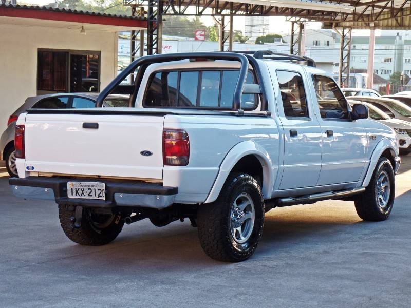 FORD - RANGER - 2002/2003 - Branca - R$ 58.800,00