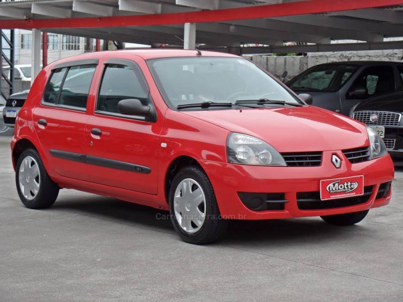 RENAULT - CLIO - 2009/2010 - Vermelha - R$ 23.800,00