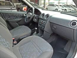 CHEVROLET - PRISMA - 2007/2008 - Prata - R$ 25.800,00