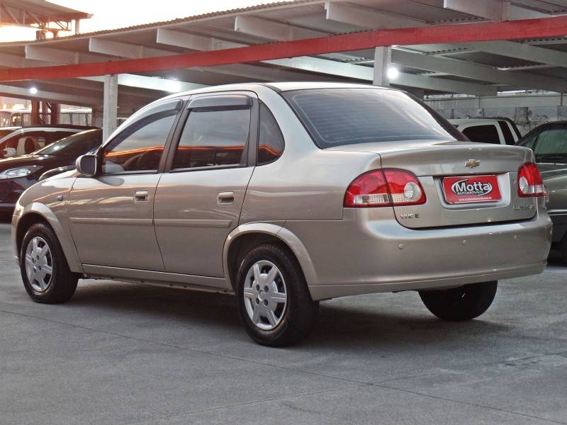 CHEVROLET - CLASSIC - 2013/2013 - Bege - R$ 32.500,00