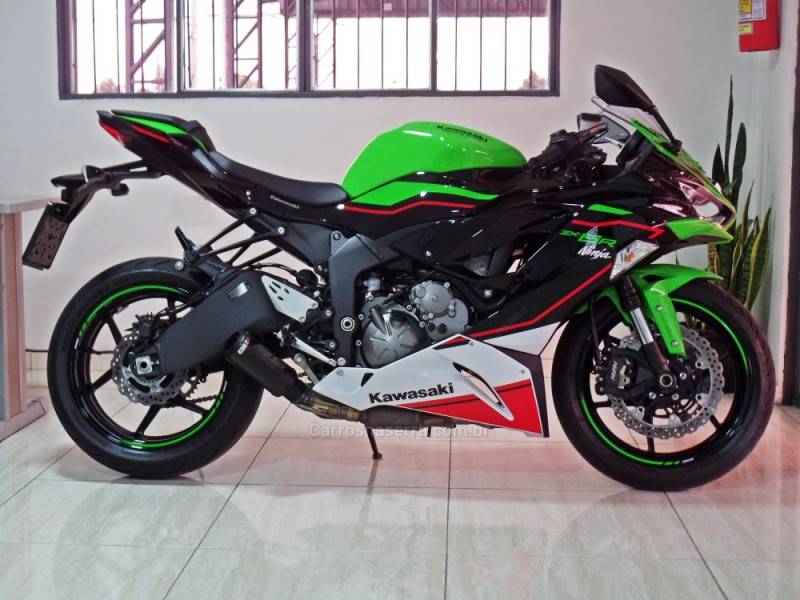 KAWASAKI - NINJA ZX-6R 636 - 2021/2021 - Verde - R$ 61.800,00