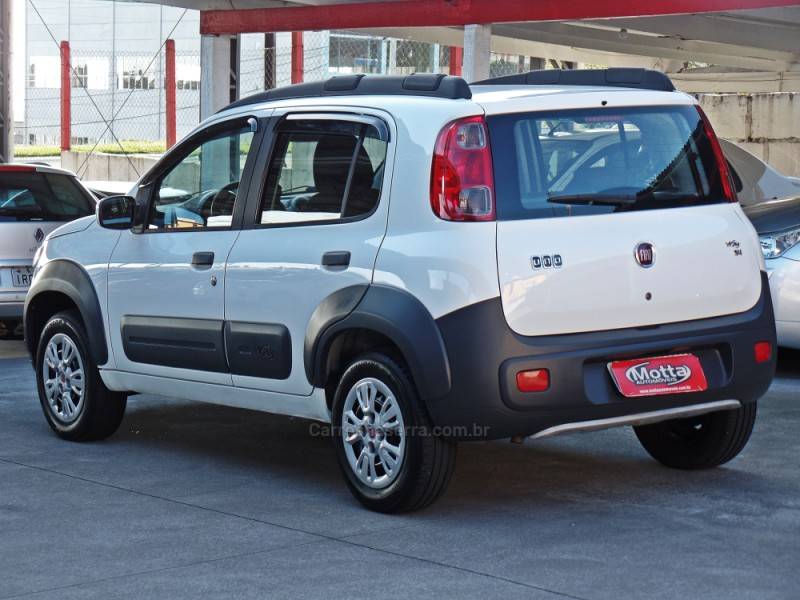 FIAT - UNO - 2013/2014 - Branca - R$ 37.800,00