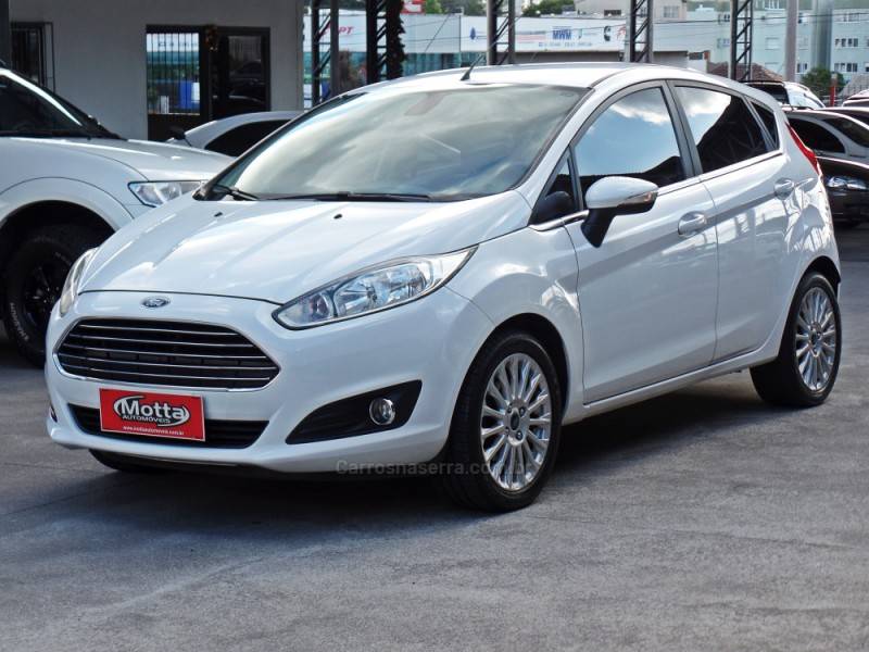 FORD - FIESTA - 2014/2014 - Branca - R$ 47.800,00