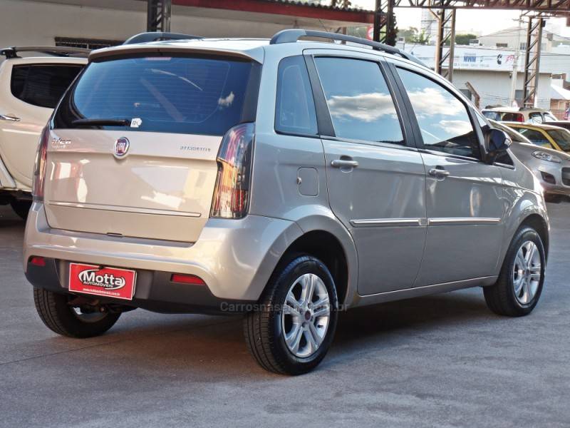 FIAT - IDEA - 2015/2015 - Bege - R$ 41.800,00