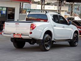 MITSUBISHI - L200 TRITON - 2011/2012 - Branca - R$ 111.900,00