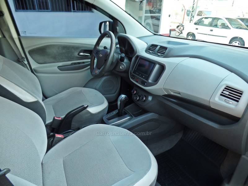 CHEVROLET - SPIN - 2013/2014 - Cinza - R$ 56.800,00