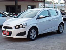 CHEVROLET - SONIC - 2012/2013 - Branca - R$ 39.900,00