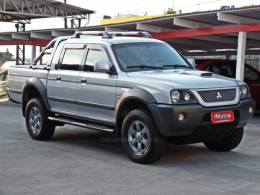 MITSUBISHI - L200 OUTDOOR - 2011/2012 - Prata - R$ 78.800,00