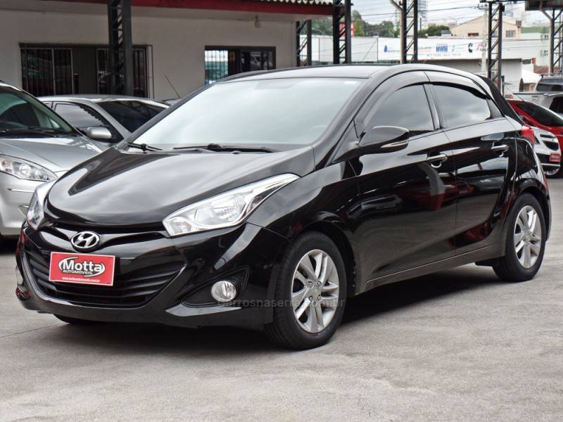 HYUNDAI - HB20 - 2012/2013 - Preta - R$ 47.800,00