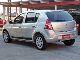 RENAULT - SANDERO - 2010/2010 - Prata - R$ 31.800,00