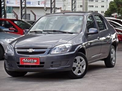 CHEVROLET - PRISMA - 2011/2012 - Cinza - R$ 32.500,00