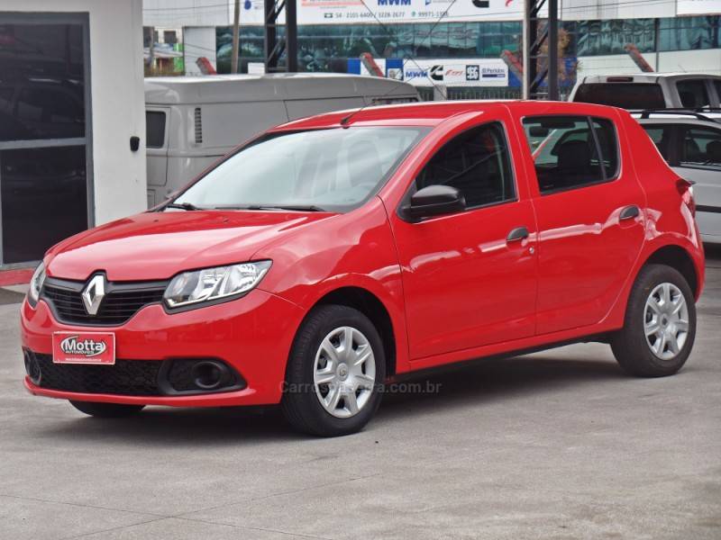 RENAULT - SANDERO - 2016/2017 - Vermelha - R$ 41.900,00