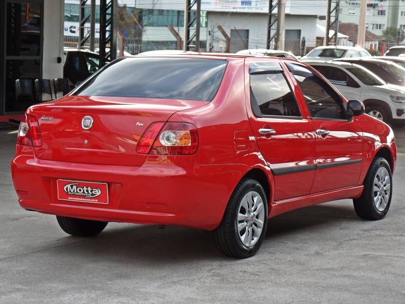 FIAT - SIENA - 2012/2012 - Vermelha - R$ 28.800,00