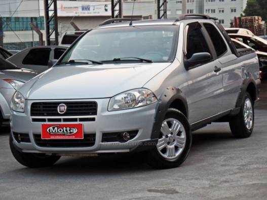 FIAT - STRADA - 2009/2010 - Prata - R$ 47.800,00