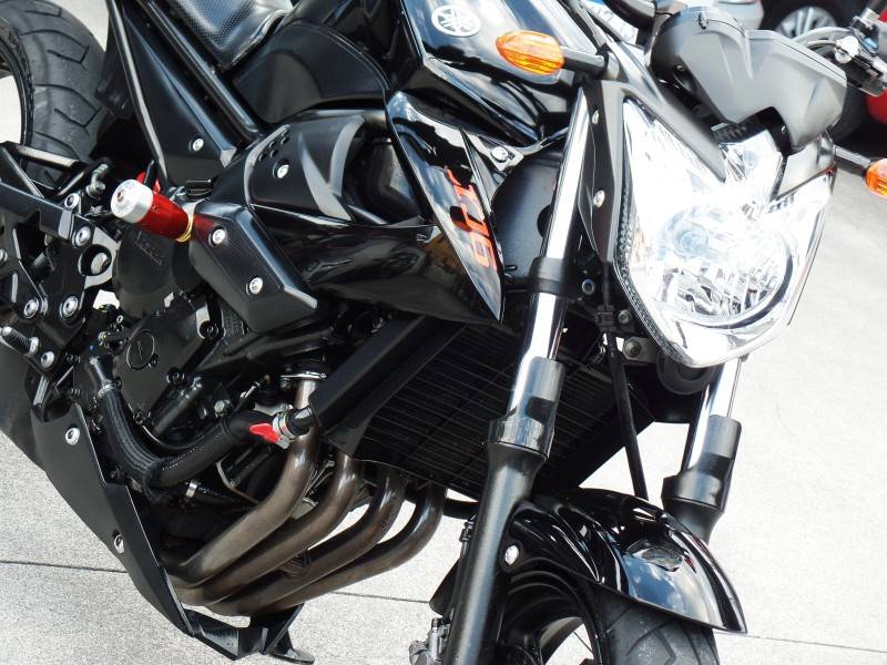 YAMAHA - XJ6 N - 2012/2012 - Preta - R$ 39.800,00