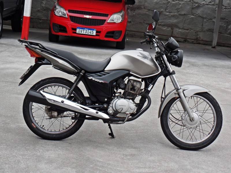 HONDA - CG 150 - 2010/2010 - Cinza - R$ 10.500,00