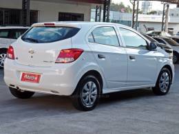 CHEVROLET - ONIX - 2017/2017 - Branca - R$ 46.800,00