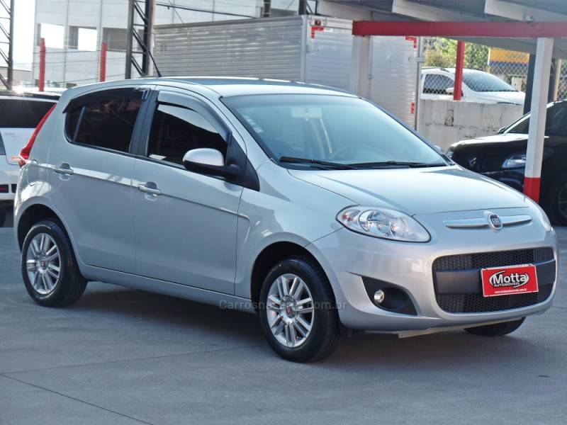 FIAT - PALIO - 2012/2013 - Prata - R$ 37.800,00