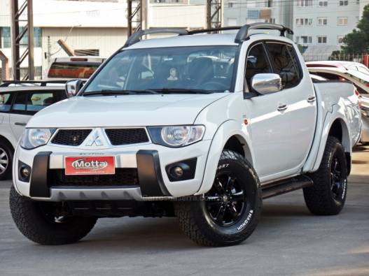 MITSUBISHI - L200 TRITON - 2011/2012 - Branca - R$ 109.800,00