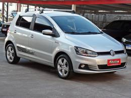 VOLKSWAGEN - FOX - 2015/2016 - Prata - R$ 54.800,00