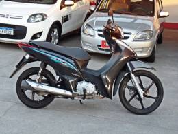 HONDA - BIZ 125 - 2017/2017 - Cinza - R$ 13.800,00
