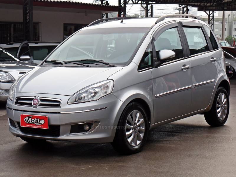 FIAT - IDEA - 2015/2016 - Prata - R$ 43.800,00