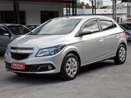 CHEVROLET - ONIX - 2013/2013 - Prata - R$ 45.800,00