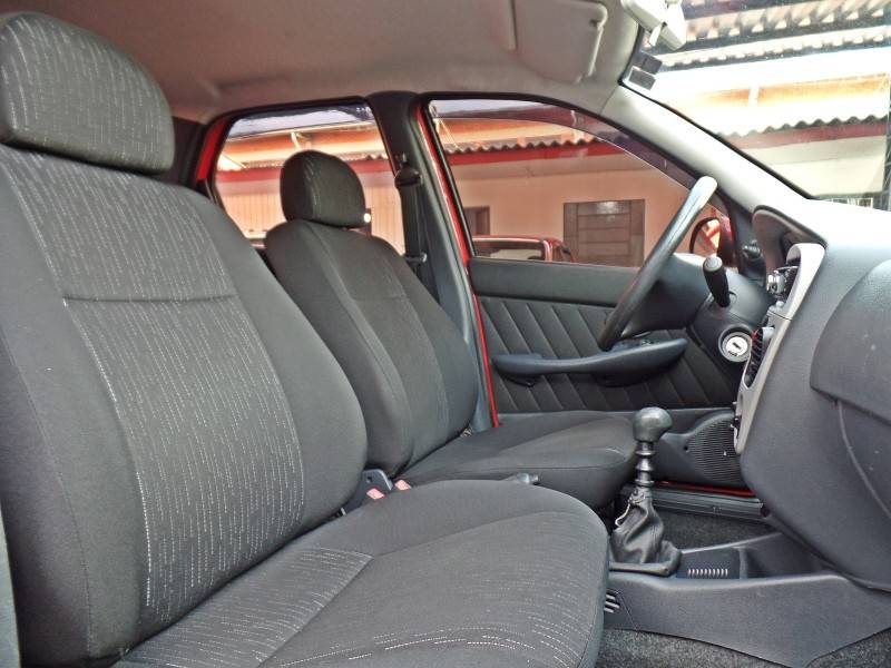 FIAT - SIENA - 2012/2012 - Vermelha - R$ 28.800,00