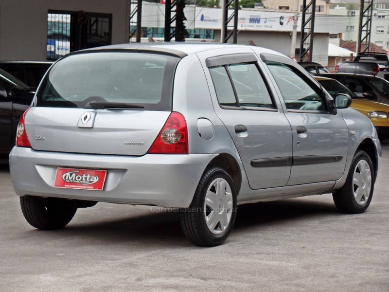 RENAULT - CLIO - 2007/2007 - Prata - R$ 21.900,00