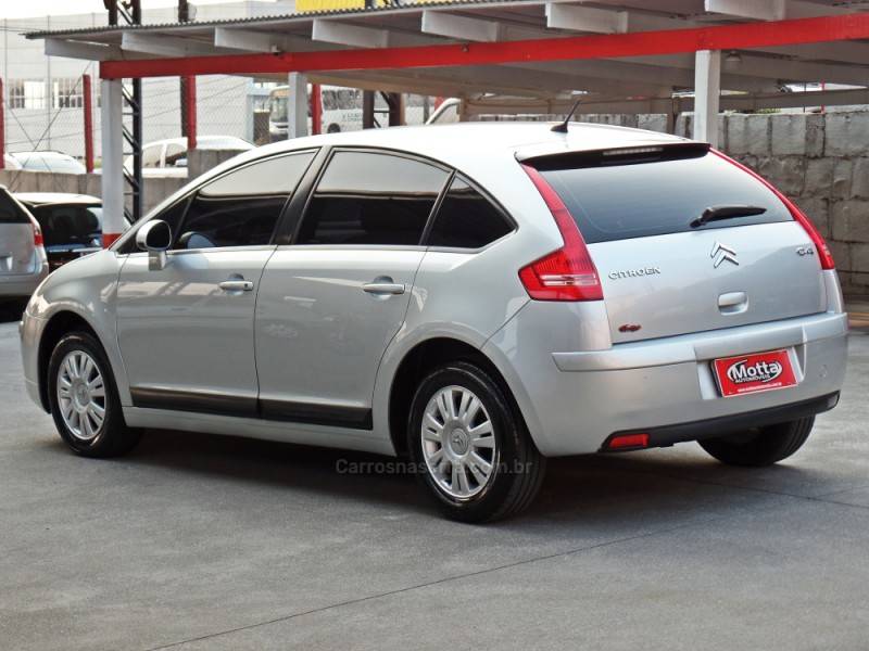 CITROËN - C4 - 2010/2010 - Prata - R$ 28.800,00