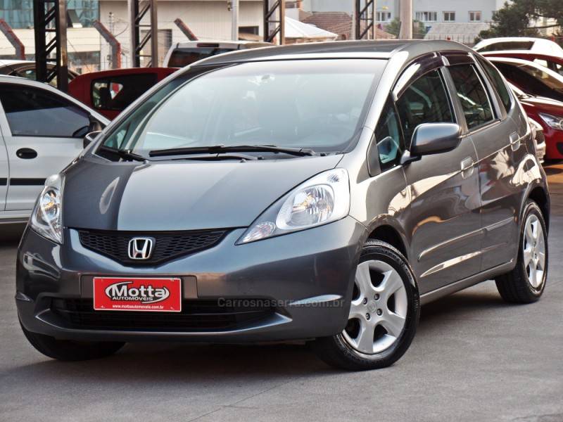 HONDA - FIT - 2012/2012 - Cinza - R$ 48.800,00