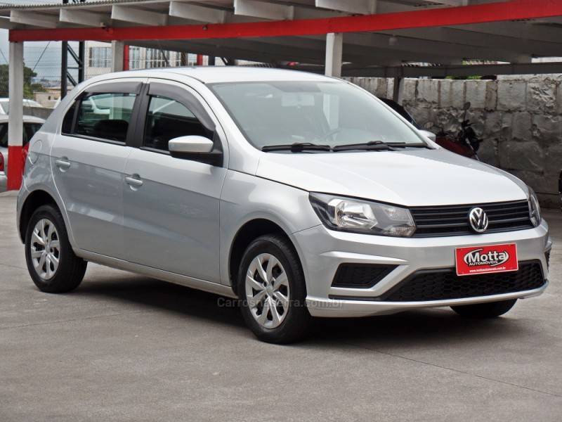 VOLKSWAGEN - GOL - 2019/2020 - Prata - R$ 49.800,00