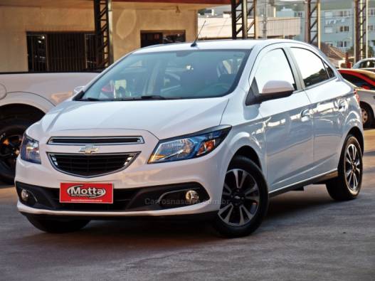 CHEVROLET - ONIX - 2013/2013 - Branca - R$ 47.800,00