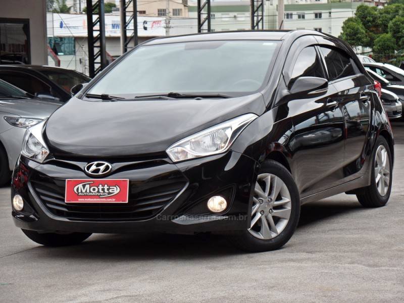 HYUNDAI - HB20 - 2012/2013 - Preta - R$ 47.800,00