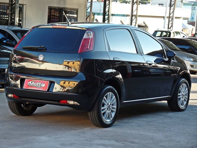 FIAT - PUNTO - 2011/2011 - Preta - R$ 35.800,00
