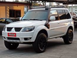 MITSUBISHI - PAJERO TR4 - 2014/2014 - Branca - R$ 72.900,00