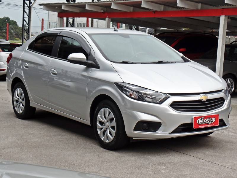 CHEVROLET - PRISMA - 2017/2018 - Prata - R$ 64.800,00