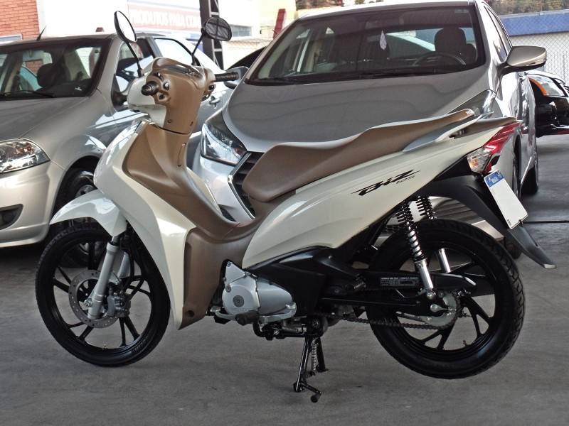HONDA - BIZ 125 - 2021/2021 - Branca - R$ 16.500,00