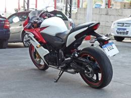 HONDA - CBR 600F - 2013/2013 - Branca - R$ 42.500,00