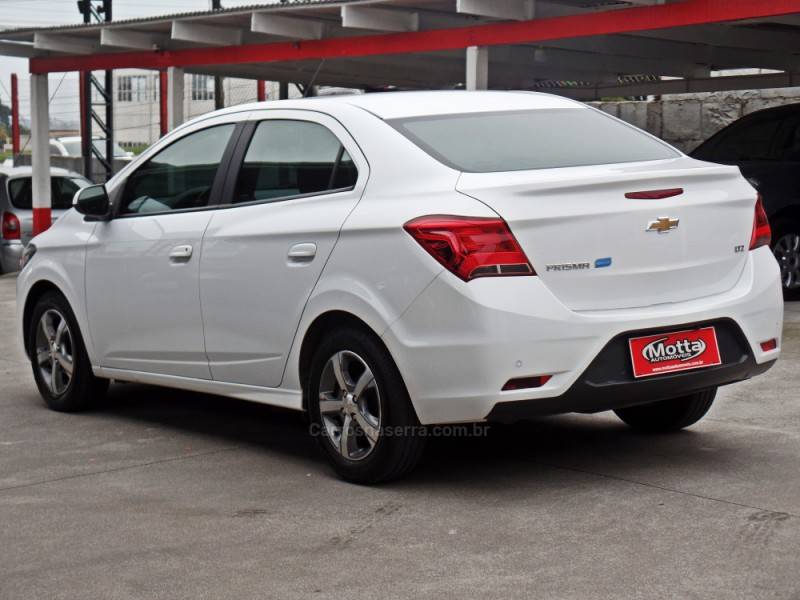 CHEVROLET - PRISMA - 2018/2018 - Branca - R$ 66.500,00