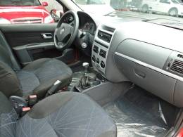 FIAT - PALIO - 2009/2010 - Vermelha - R$ 34.800,00
