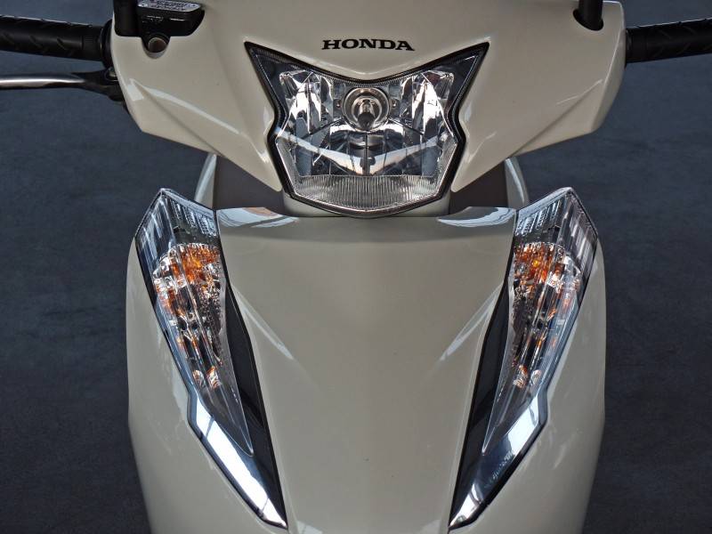 HONDA - BIZ 125 - 2021/2021 - Branca - R$ 16.500,00