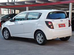 CHEVROLET - SONIC - 2013/2013 - Branca - R$ 41.800,00